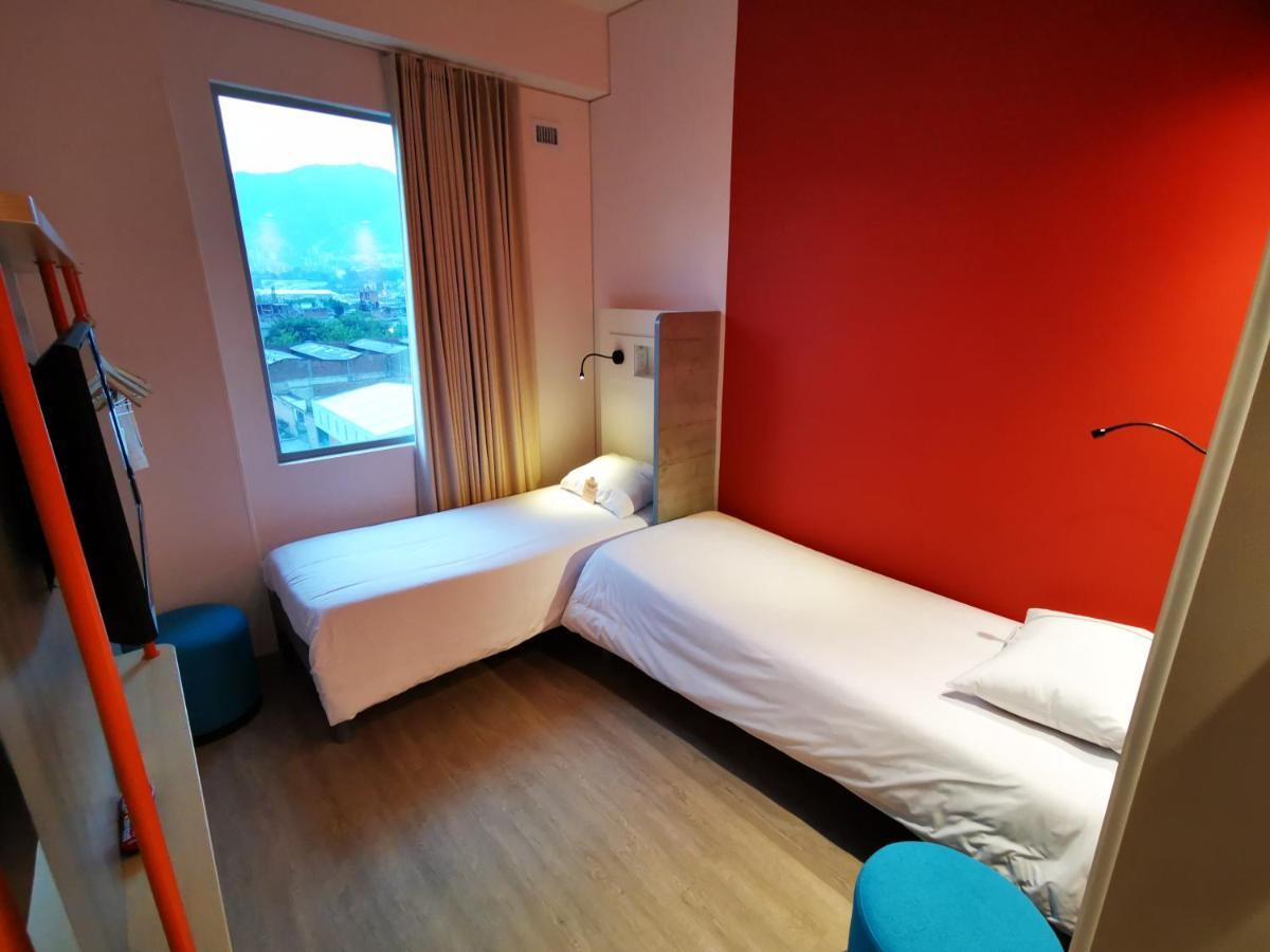 Ibis Budget Ітагуі Екстер'єр фото